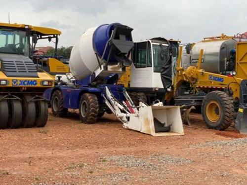 Equipment-Pool-23